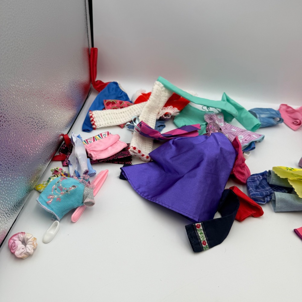 Mattel Barbie Doll Lot 11 Dolls Horse with Blanket and Accessory Clothing Bag - Picture 13 of 15